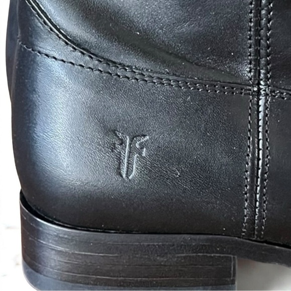 🌻NEW FRYE Melissa Button Equestrian Style Black Leather Boots || Size 5.5 - Picture 6 of 12